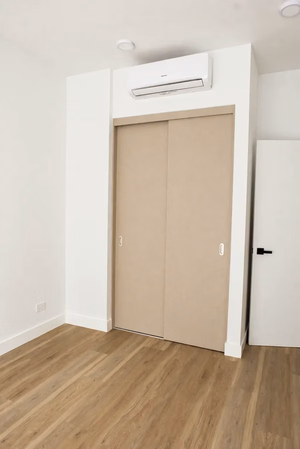Apartamento de Lujo NUEVO en Alquiler | 3 Habitaciones con Línea Blanca | Parkwood Nunciatura