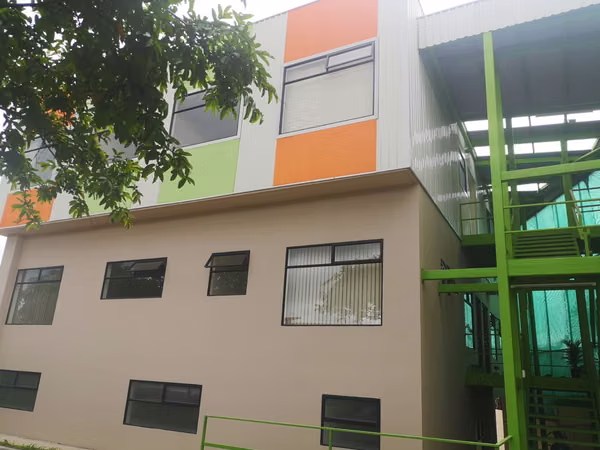 Alquiler apartamento primera planta Calle Siles San Pedro. AMO149