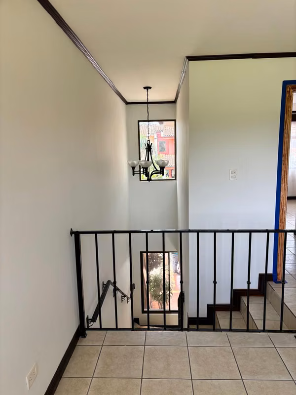 Alquiler de Casa en condominio privado en LINDORA, Pozos, Santa Ana