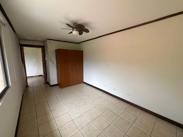 Alquiler de Casa en condominio privado en LINDORA, Pozos, Santa Ana