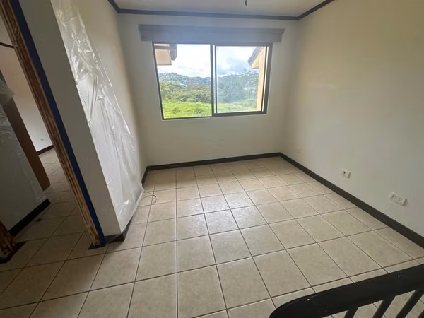 Alquiler de Casa en condominio privado en LINDORA, Pozos, Santa Ana