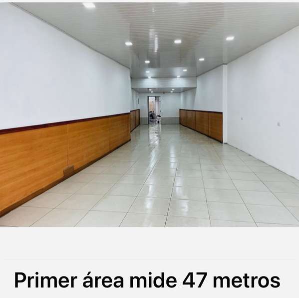 Local Comercial en Avenida Central, San José | 274 m² | Ideal para Restaurante | $4.000.