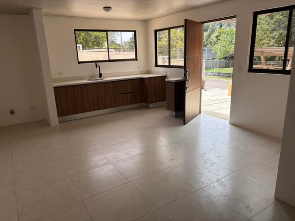 NEW APARTMENTS FOR PREMIERE, HIGH FLOOR AND GROUND FLOOR