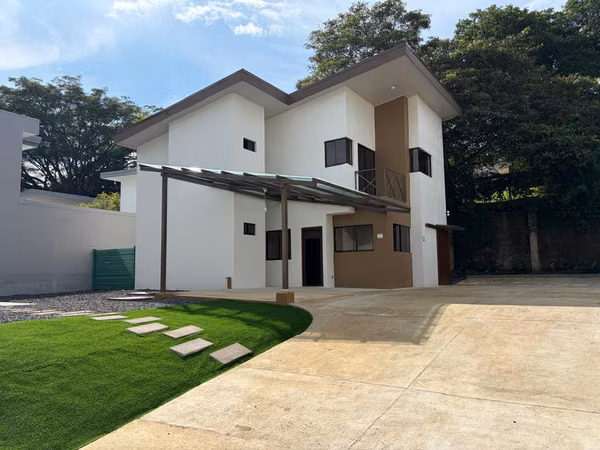 NEW APARTMENTS FOR PREMIERE, HIGH FLOOR AND GROUND FLOOR