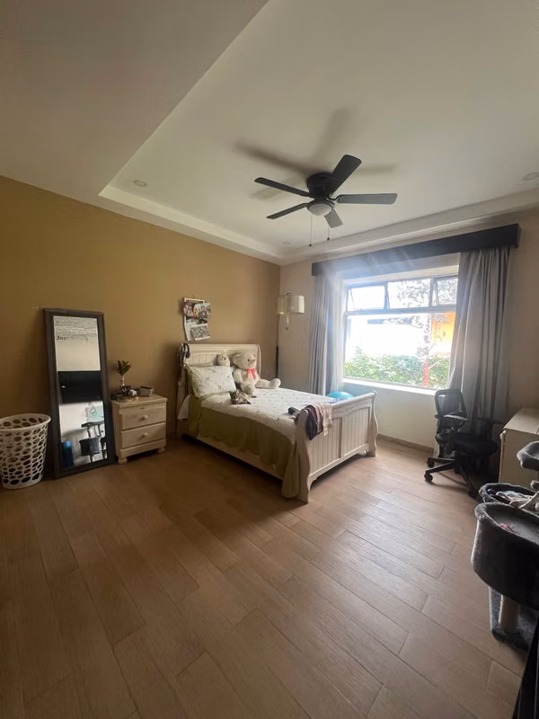 Beautiful house in Omega Residential