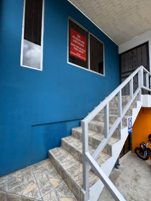 Rental premises for offices or commerce.