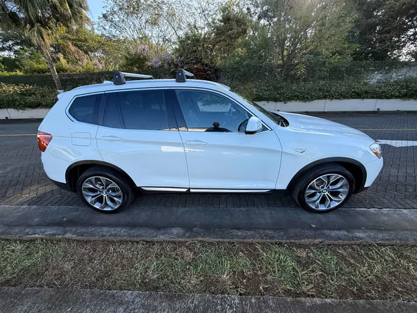 gran oportunidad de adquirir un X3, Xdrive (4x4) en perfecto estado