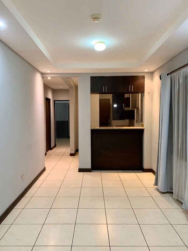 Esquisito Condominio amueblado full moderno