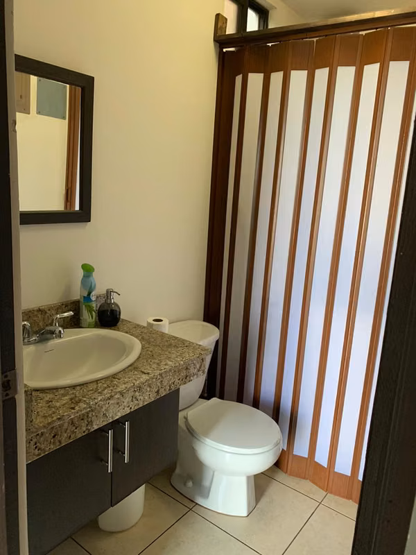 Esquisito Condominio amueblado full moderno