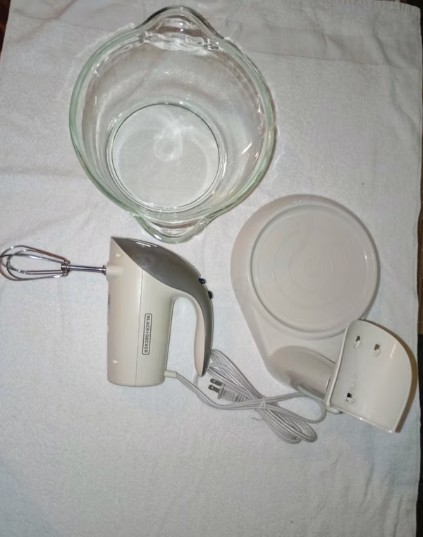 Hand batter
