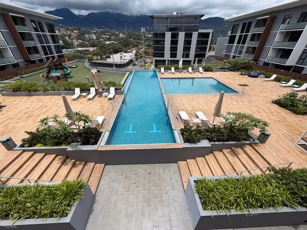 Alquiler de Apartamento en Escazú Village