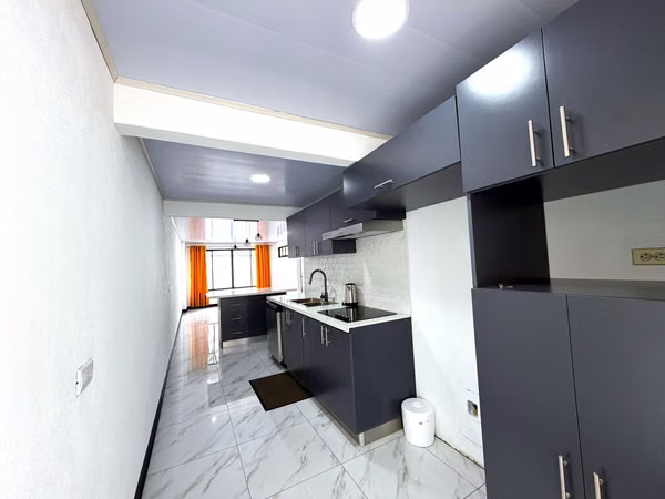ALQUILER CASA DE UN NIVEL RENOVADA EN SABANILLA DE MONTES DE OCA CERCA DEL COLEGIO METODISTA