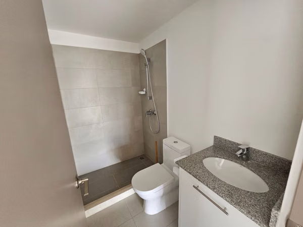 Hermoso apartamento piso 23 Ifreses. 2 Habitaciones AC301