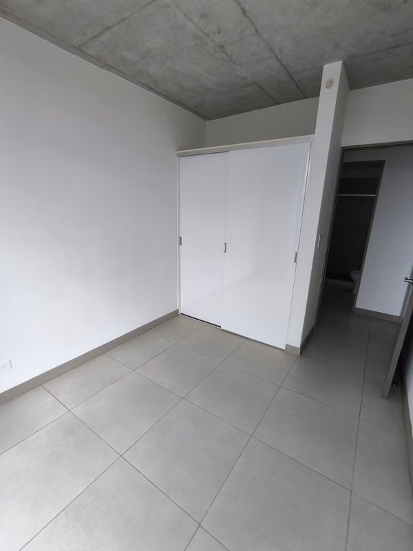 Hermoso apartamento piso 23 Ifreses. 2 Habitaciones AC301