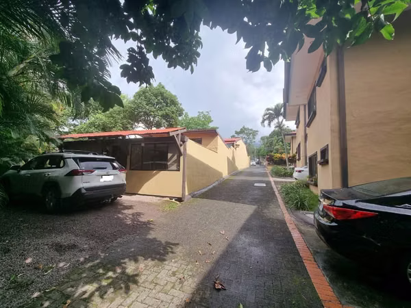 Apartamento de 2 habitaciones en alquiler en Santa Ana