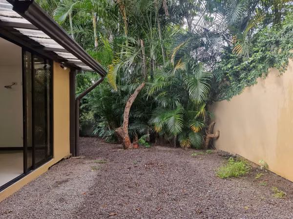 Apartamento de 2 habitaciones en alquiler en Santa Ana