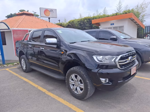 FORD RANGER XLT 2022