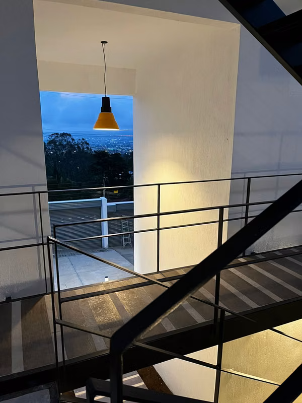 Minimal Escazú