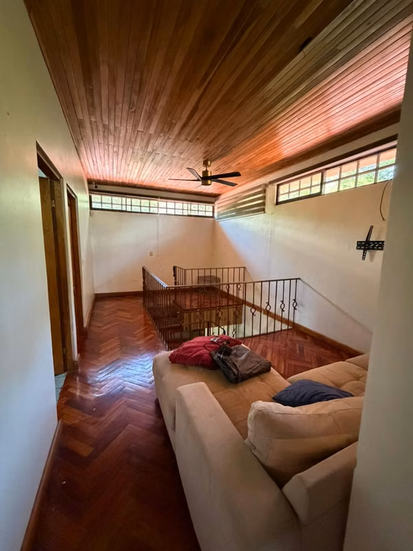 ALQUILER DE CASA TIPO HACIENDA SEMI AMUEBLADA EN TURRÚCARES DE ALAJUELA