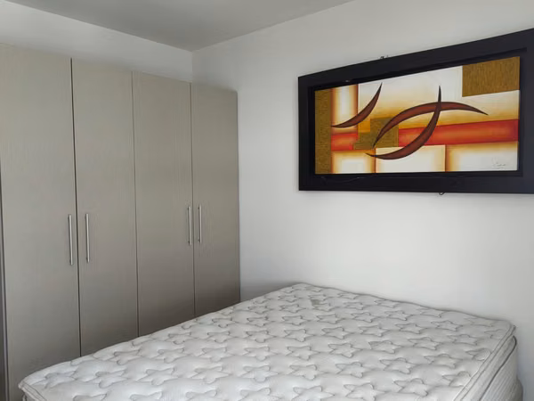 Alquiler de apartamento Nunciatura. ¡Amueblado ! ¡Espectacular!