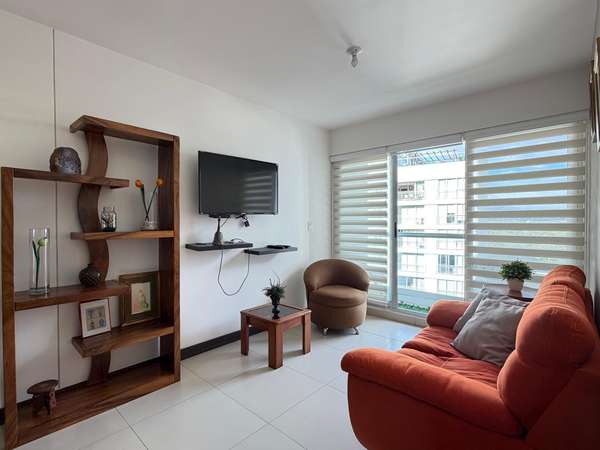 U NUNCIATURE FURNISHED RENTAL A ROOM WITH PARKING