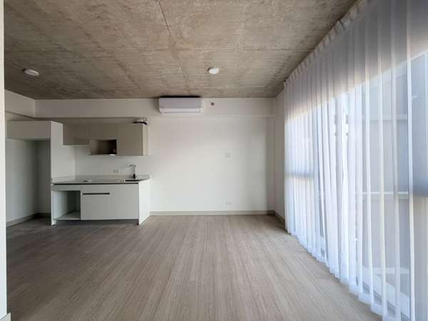 GANGA SECRT CLIMBING RENTAL TYPE STUDIO EMPTY HIGH FLOOR