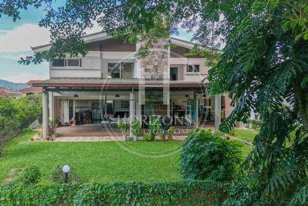 Contemporary Duplex Residence in Hacienda Gregal For Sale Surrounded by Stunning Green Areas noj1132