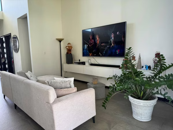 VENTA DE  CASA EN EXCLUSIVO CONDOMINIO EN LA GARITA DE ALAJUELA