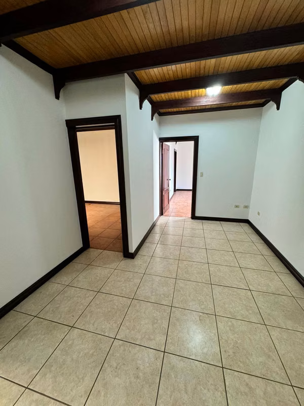 OPORTUNIDAD DE INVERSION,Se venden dos apartamentos en trejos, Montealegre, Escazú.