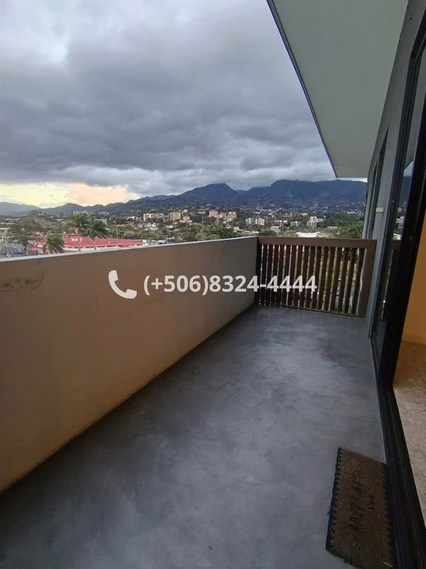 Apartamento en Alquiler | Escazú Village | Piso Alto y Vista a las Montañas