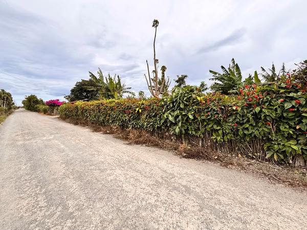 LAND FOR SALE FOR DEVELOP COMUNITY GATE