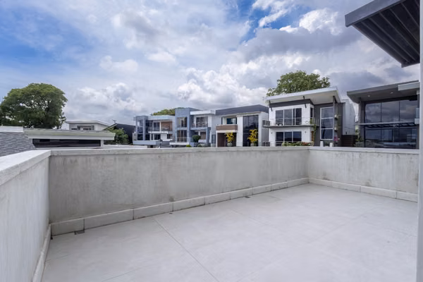 ¡Estrená casa con vista privilegiada en Condominio Tierras de Café, Ulloa de Heredia!