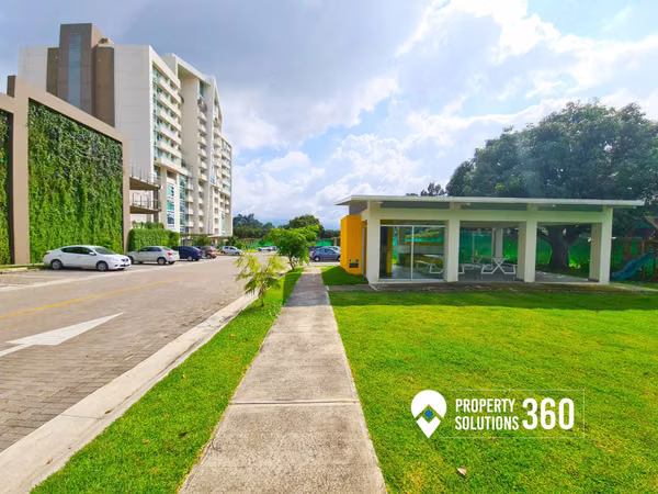 Apartamento en Heredia, Ulloa I Amueblado | Terraza | 1er nivel