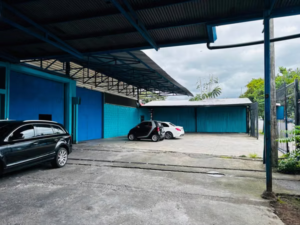 Se Vende Bodega en la Uruca