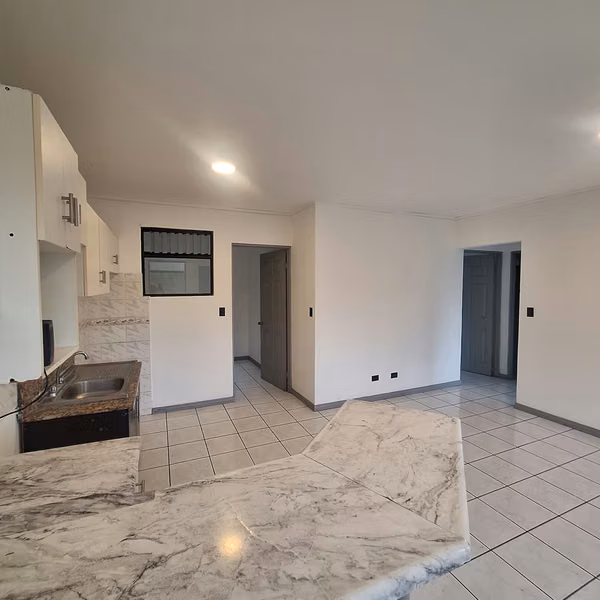 Apartment rental in Pavas, Llanos del Sol