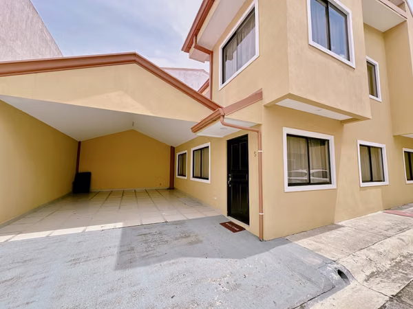 VENTA DE CASA EN CONDOMINIO PEQUEÑO EN LA URUCA - HOSPITAL MEXICO
