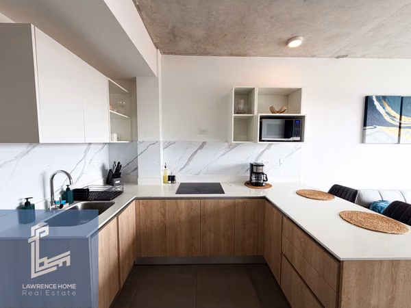 AIRBNB APARTMENT FOR INVESTMENT IN TOWER IN THE URUCA