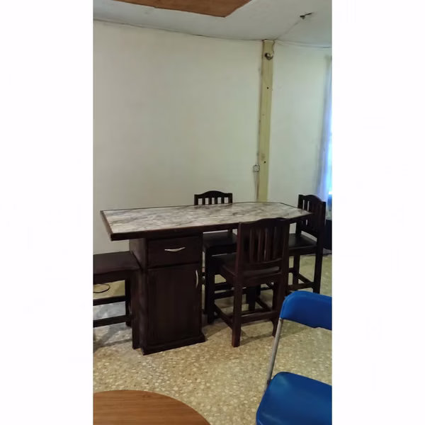 Casa para remodelar en La Granja, San Pedro | Terreno esquinero de 263 m²