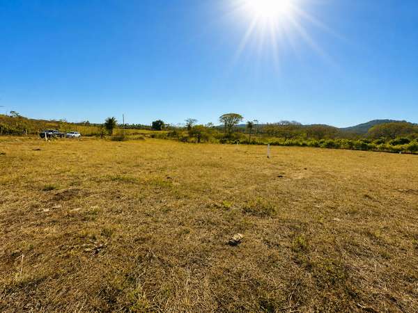 LOTS FOR SALE IN FARMHOUSE, SAN MATEO