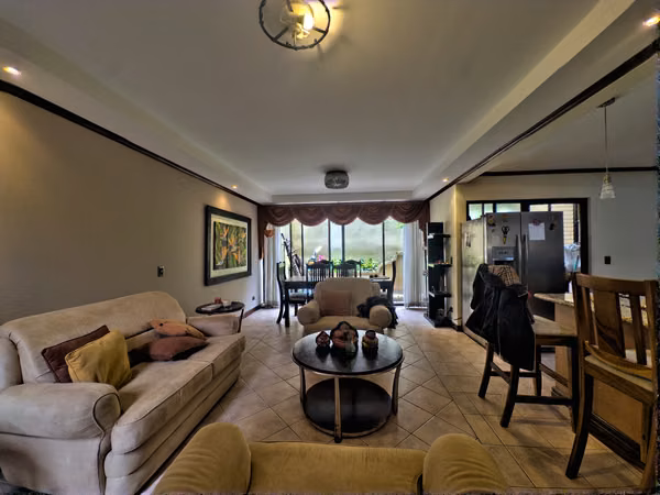VENTA     SAN RAFAEL MONTES DE OCA Amplitud y privacidad en un exclusivo condominio de Montes de Oca