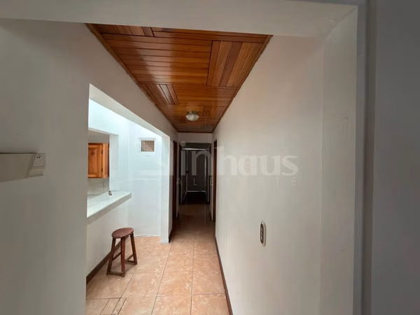Venta de casa en Tibas AS ID43720