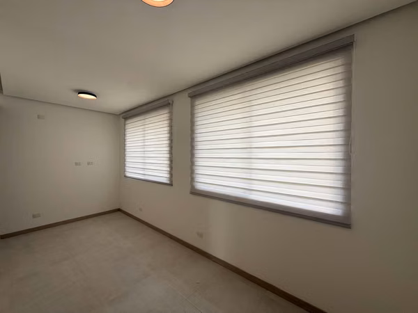 ALQUILER DE CASA EN DISTRITO 5 PARA ESTRENAR CON LINEA BLANCA