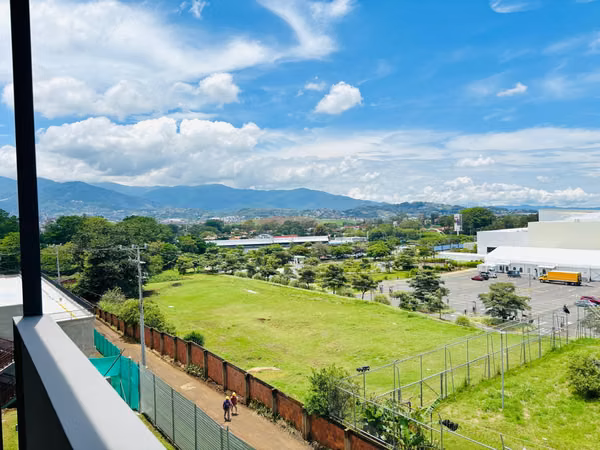 Apartamento Nuevo en Barreal de Heredia en Alquiler Incluye Electrodomésticos
