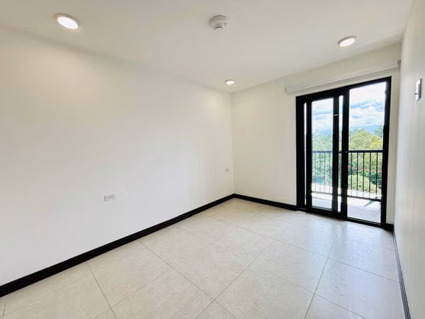 Apartamento Nuevo en Barreal de Heredia en Alquiler Incluye Electrodomésticos