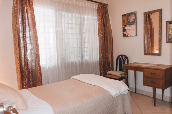 5 bedroom family home in Los Yoses