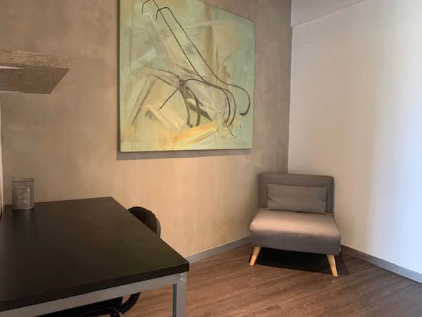 Venta de Apartamento Amueblado en Santa Ana con Excelente Ubicación