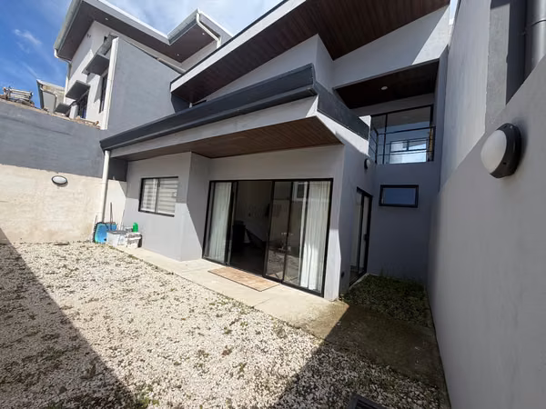 Casa En Exclusivo Condominio