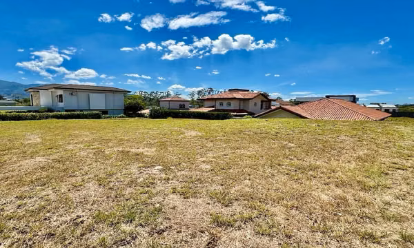 Venta Lotes en Condominio Riviera Desde $115.650-$240/m2