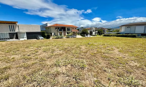 Venta Lotes en Condominio Riviera Desde $115.650-$240/m2