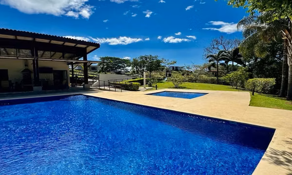 Venta Lotes en Condominio Riviera Desde $115.650-$240/m2